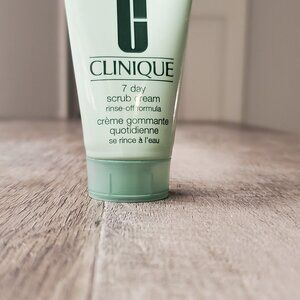 Brand New! Clinique 7day scrum cream